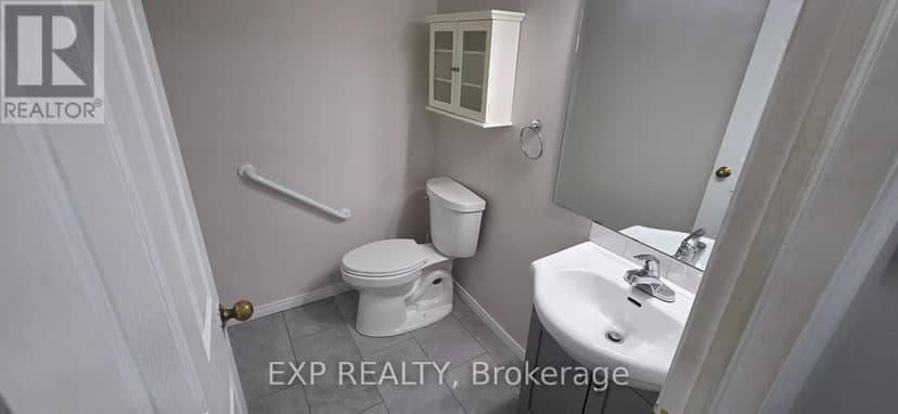 220 - 725 Deveron Crescent — photo 14 of 15