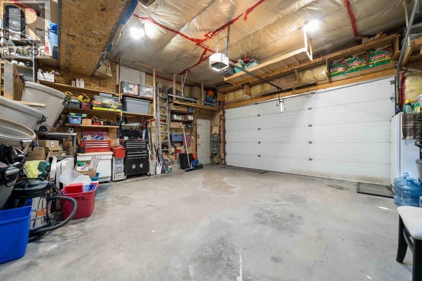 110 Redcliff Way SW — photo 38 of 40