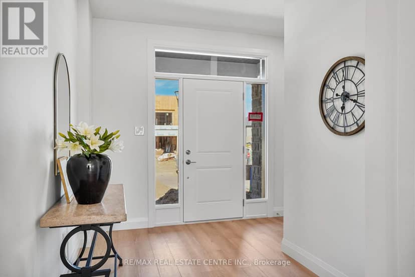 2508 Constance Avenue, London South, photo 3