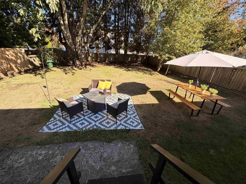 13063 103A AVENUE, Surrey, photo 2