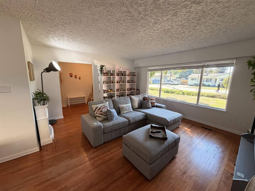 13063 103A AVENUE, Surrey, photo 5