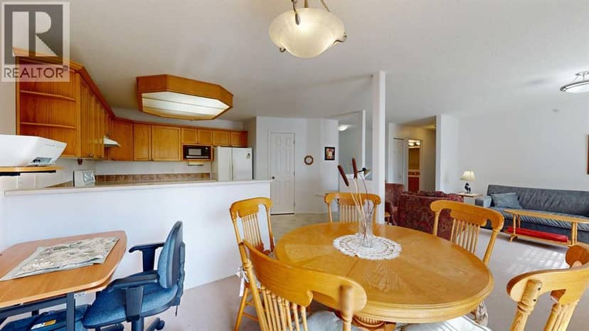 303, 5402 50 Avenue, Stettler, photo 8