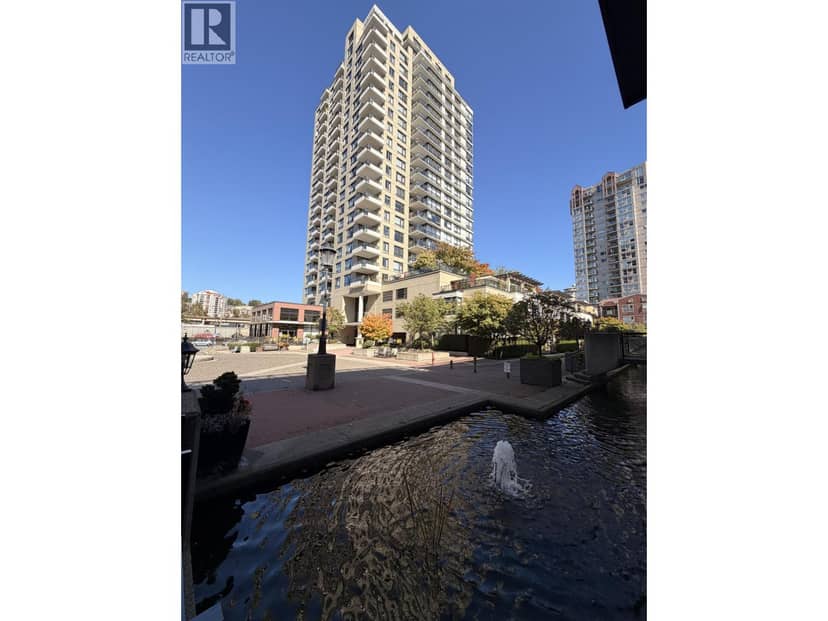 1 RENAISSANCE SQUARE, New Westminster