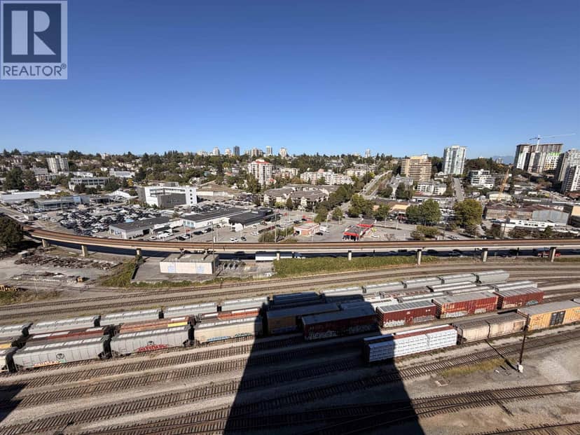 1 RENAISSANCE SQUARE, New Westminster, photo 6