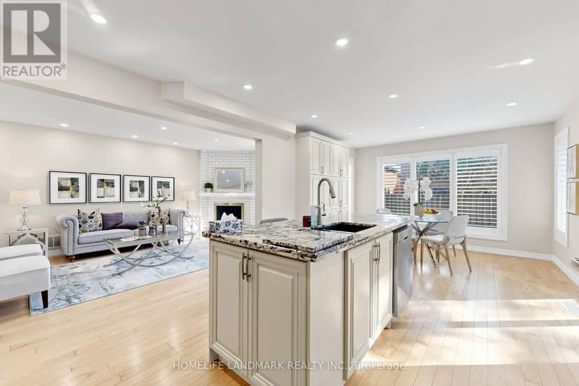 23 Hashbury Place — photo 10 of 32
