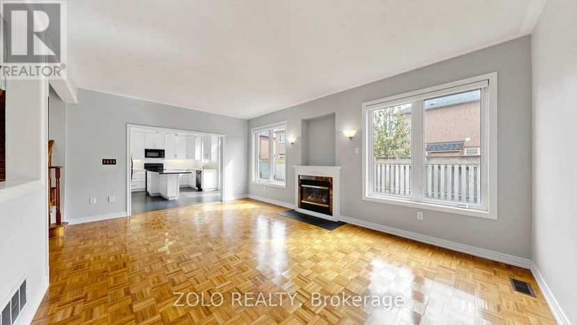 19 Waldron Crescent — photo 15 of 40