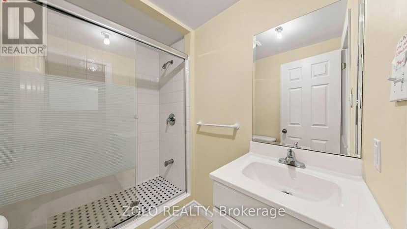 19 Waldron Crescent — photo 40 of 40
