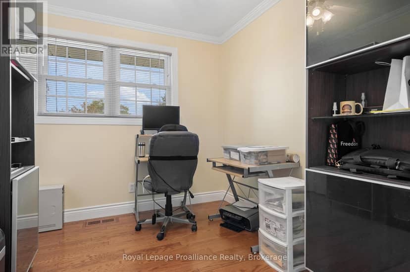28 Shoniker Avenue — photo 24 of 40