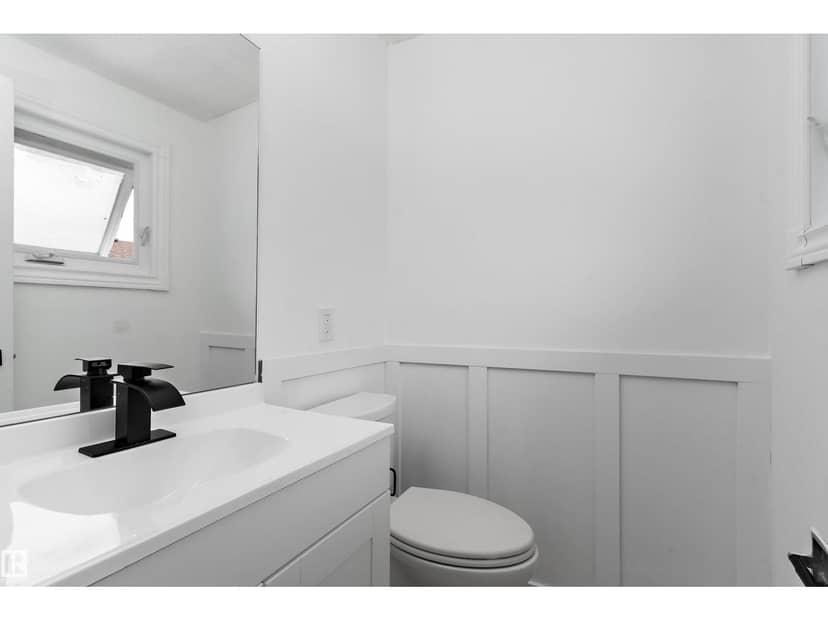 23 Gillingham Cr — photo 11 of 28