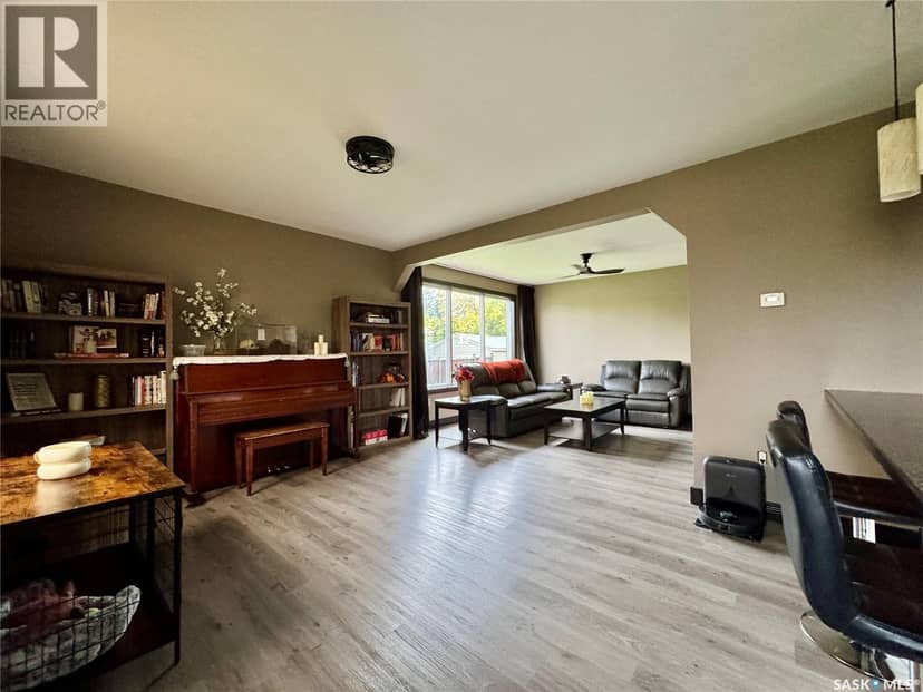 313 Rankin ROAD — photo 14 of 40