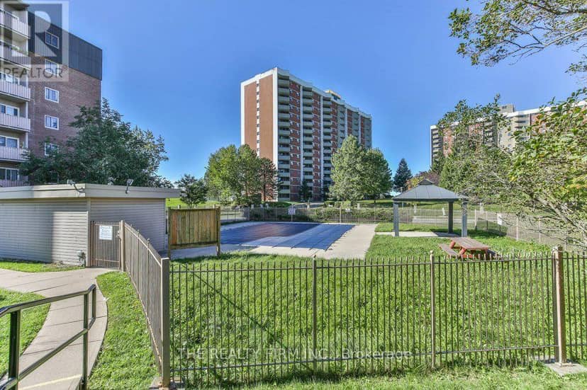 102 - 1106 Jalna Boulevard, London South, photo 3