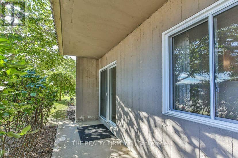 102 - 1106 Jalna Boulevard — photo 34 of 40