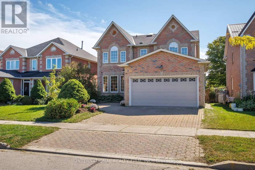 95 Gillingham Avenue, Markham, photo 2