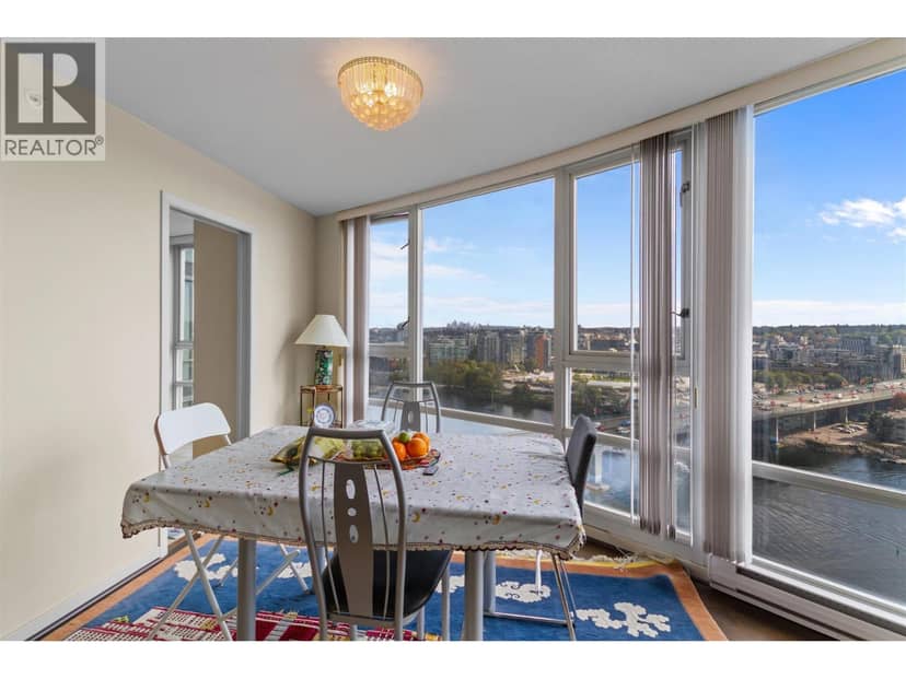 2306 1033 MARINASIDE CRESCENT, Vancouver, photo 6