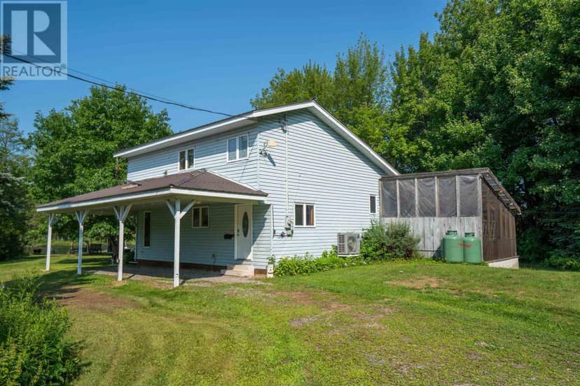 1 Eagle DR — photo 3 of 40