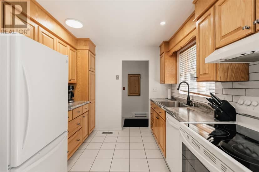 333 Sunnyside Beach RD, Sault Ste. Marie, photo 6