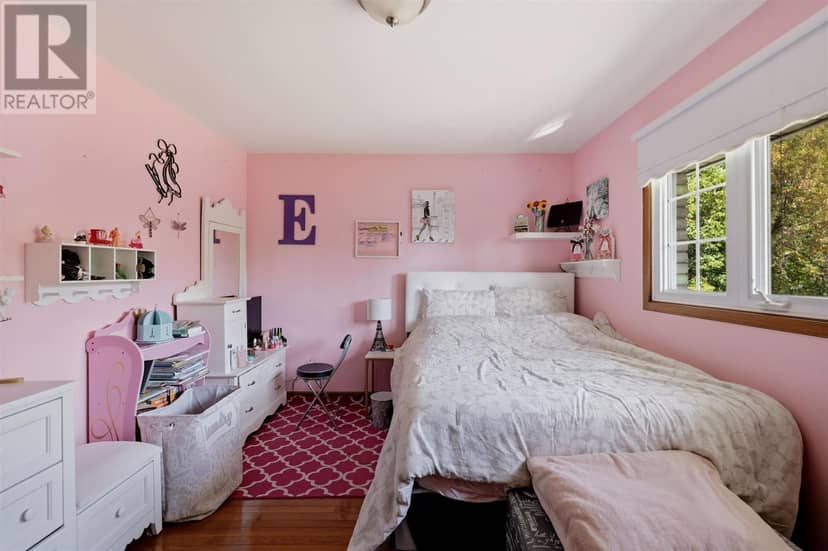 628 Wilson ST — photo 21 of 40