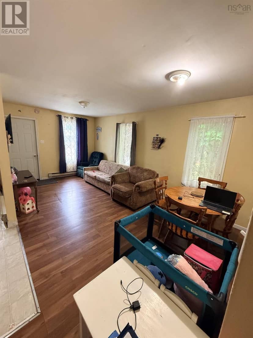 100-102 Henry Street Street — photo 14 of 22