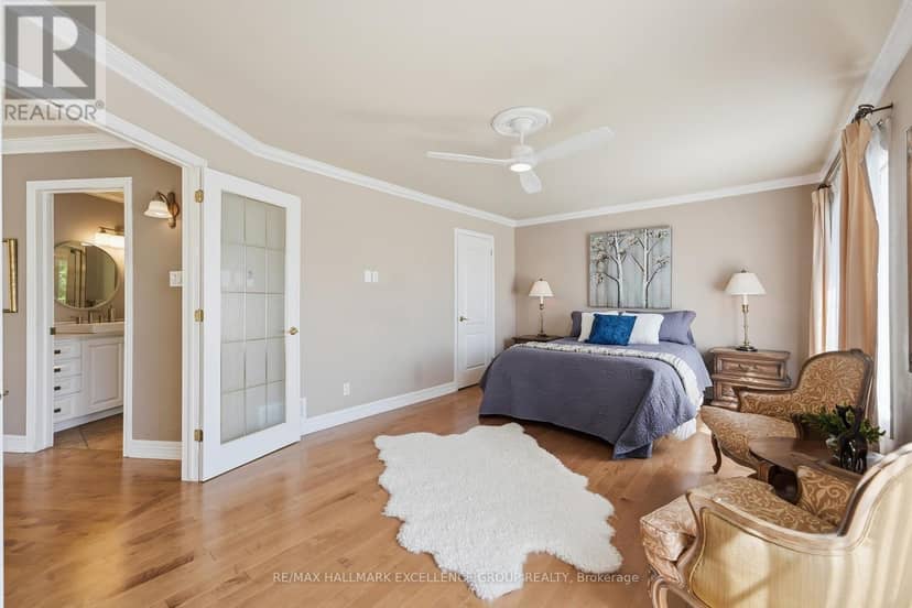 480 Du Ruisseau Street — photo 18 of 40