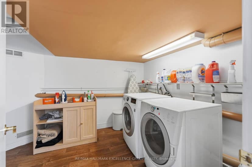 480 Du Ruisseau Street — photo 31 of 40