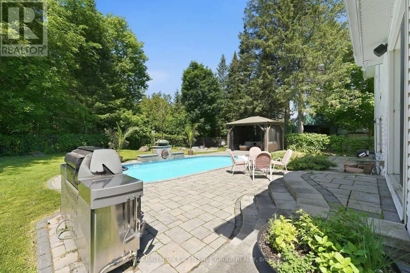 480 Du Ruisseau Street — photo 38 of 40
