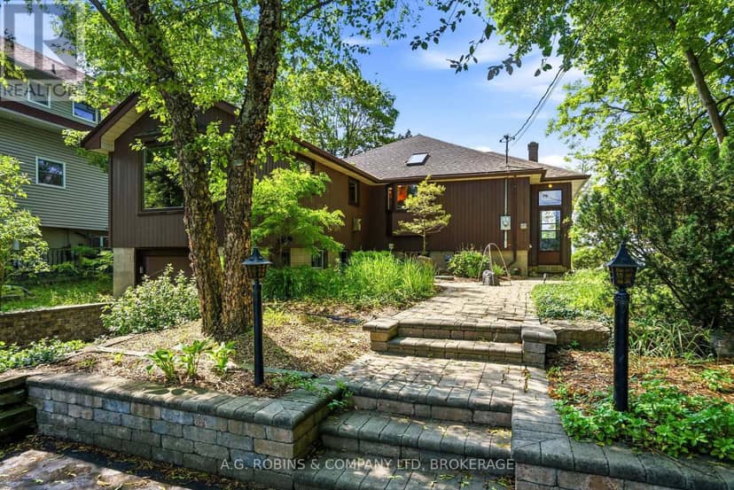 10599 Lakeshore Road — photo 2 of 40