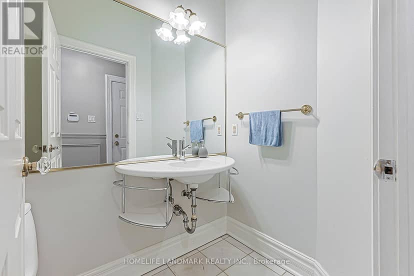 252 Dunview Avenue N — photo 21 of 40