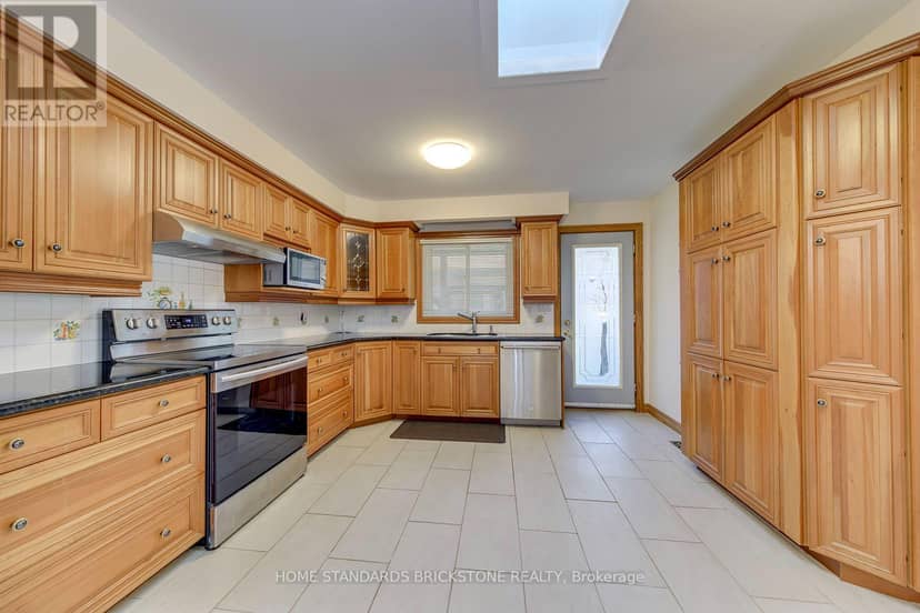 181 Clark Avenue — photo 13 of 40