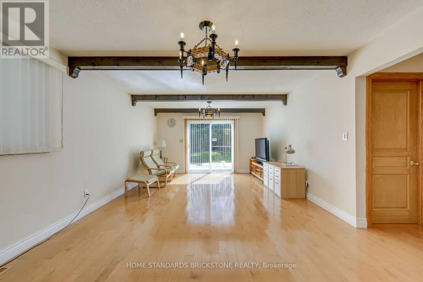 181 Clark Avenue — photo 17 of 40