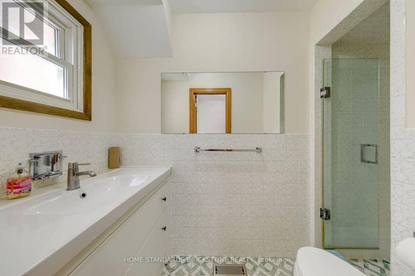 181 Clark Avenue — photo 23 of 40