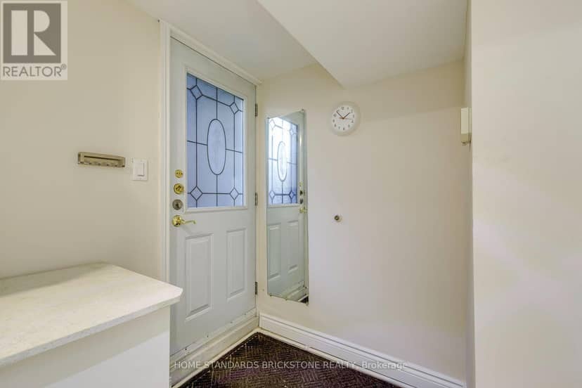 181 Clark Avenue — photo 32 of 40