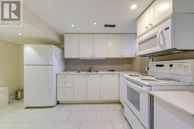 181 Clark Avenue — photo 34 of 40