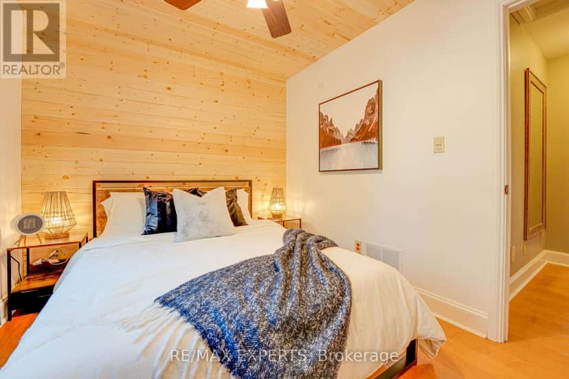 1216 Miriam Drive — photo 17 of 40