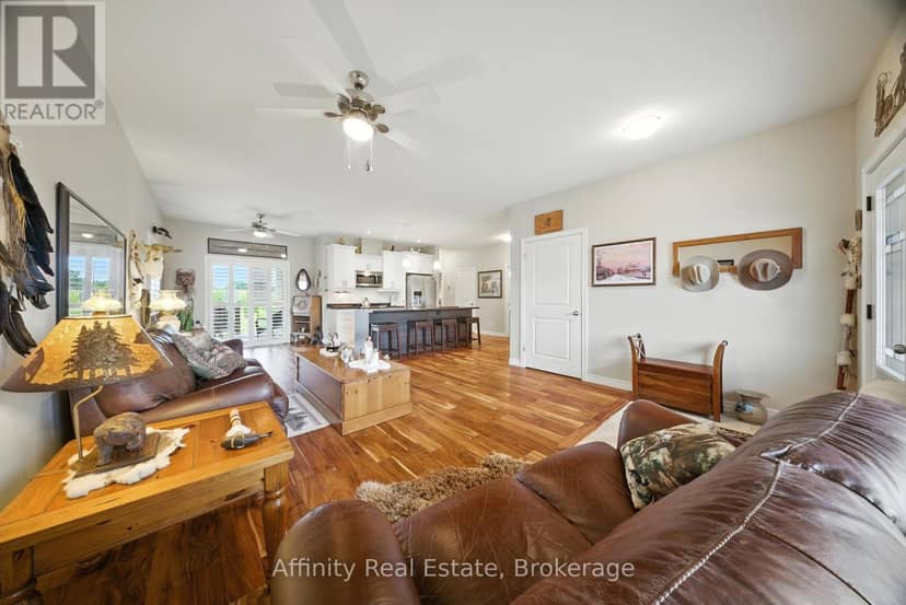 257 Donly Drive S — photo 9 of 40
