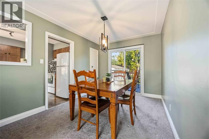 772 Kemsley Drive — photo 8 of 35