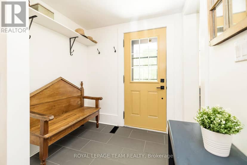 373 Craig Road — photo 12 of 40