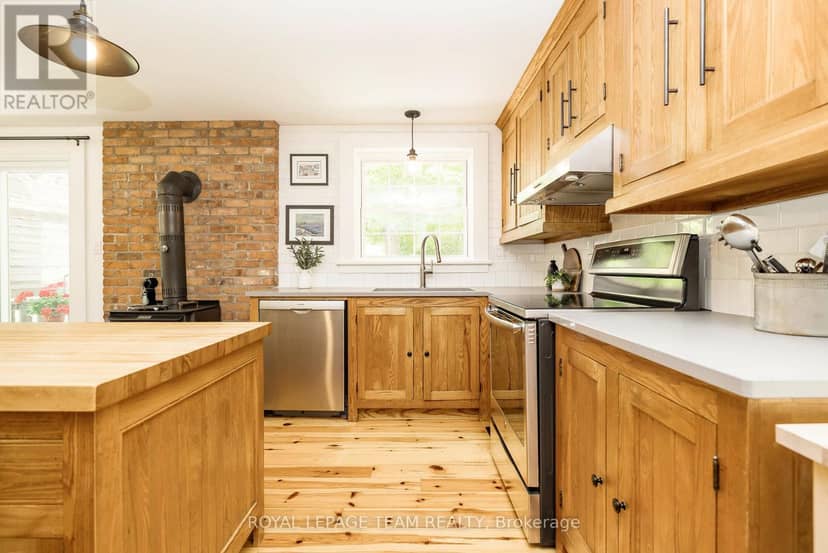 373 Craig Road — photo 19 of 40