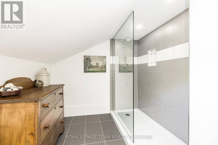373 Craig Road — photo 37 of 40