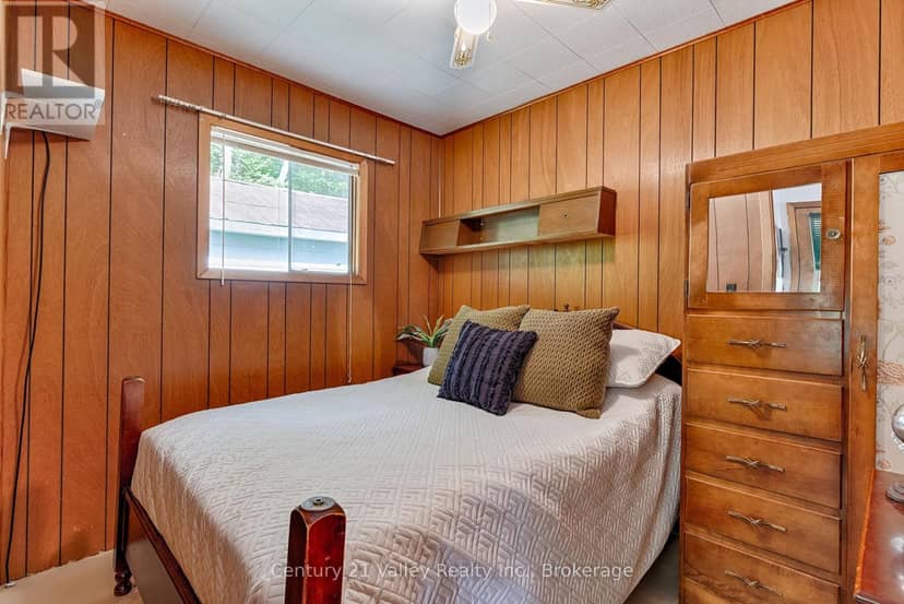 27A Maple Grove Lane — photo 20 of 40
