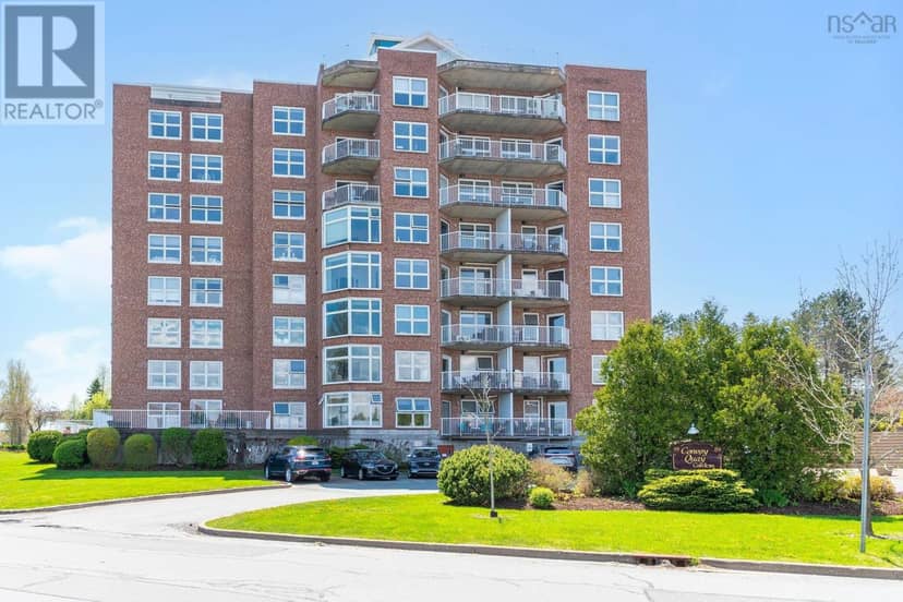 802 99 Waterfront Drive — photo 1 of 40