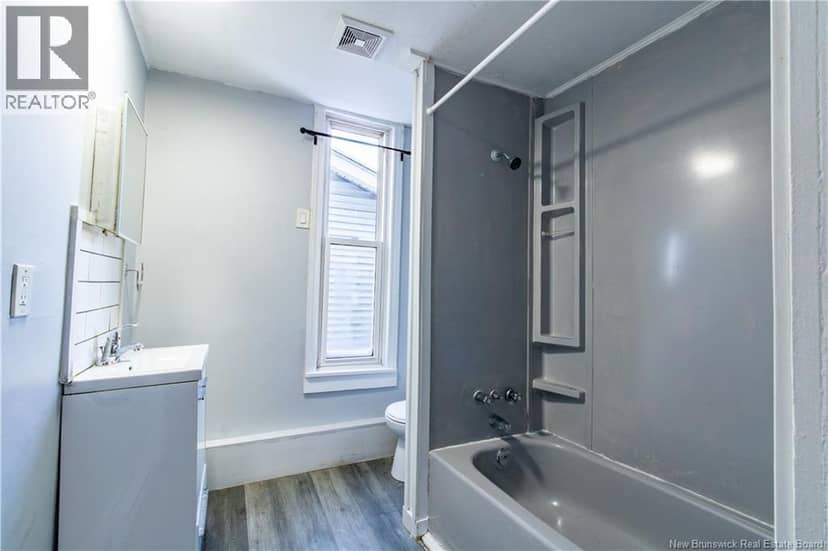 226-228 Watson Street — photo 14 of 40