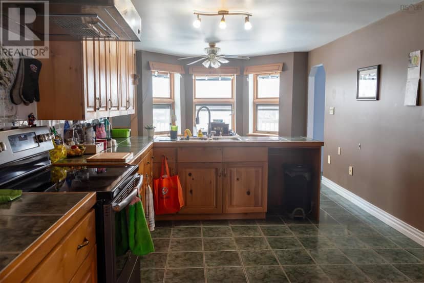 345 Toney Bay Road — photo 23 of 40