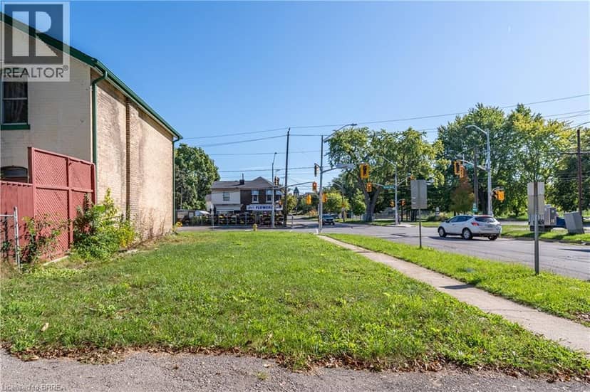 129 ERIE Avenue — photo 14 of 18
