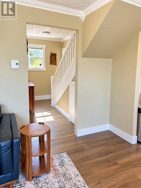 235 Creston Boulevard — photo 14 of 24