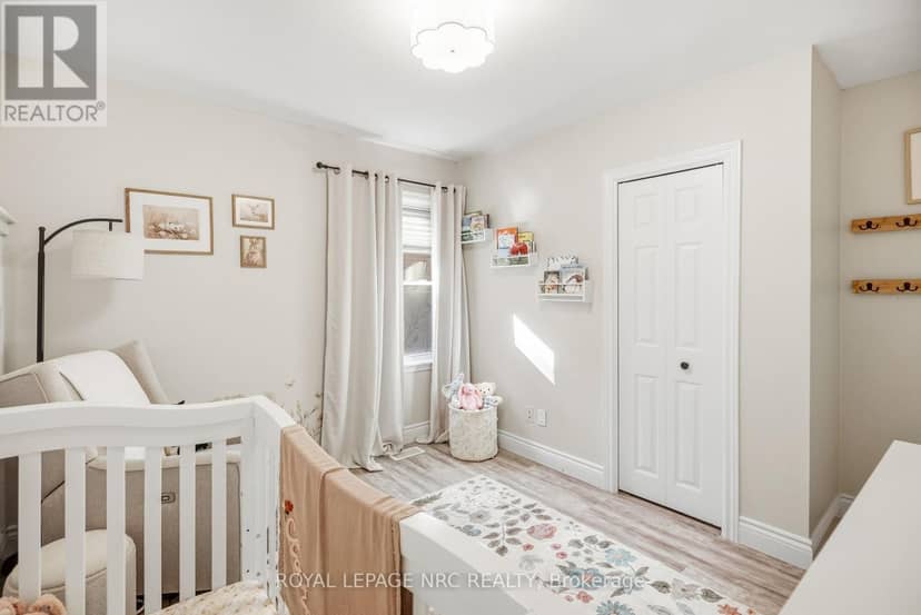26 Battersea Avenue — photo 17 of 40