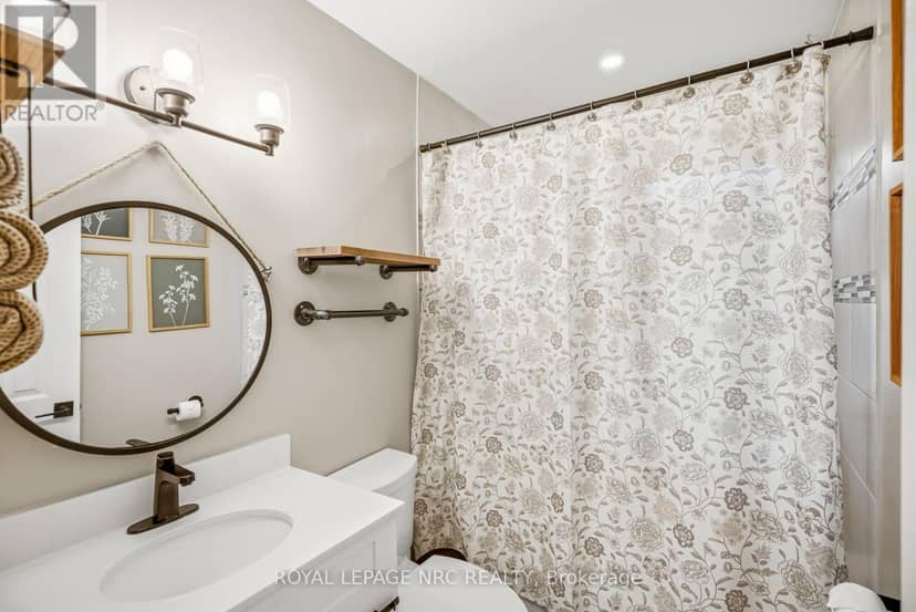 26 Battersea Avenue — photo 18 of 40