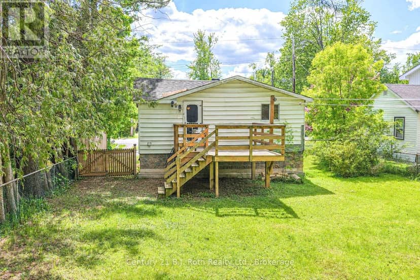 3427 Coronation Avenue — photo 16 of 29