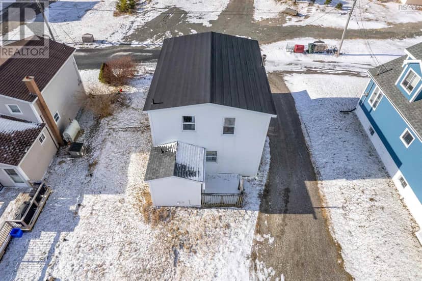 52 Pepperell Street — photo 13 of 38