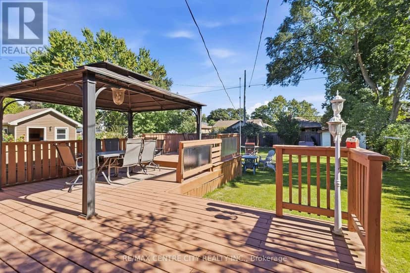 360 Hale Street — photo 14 of 40