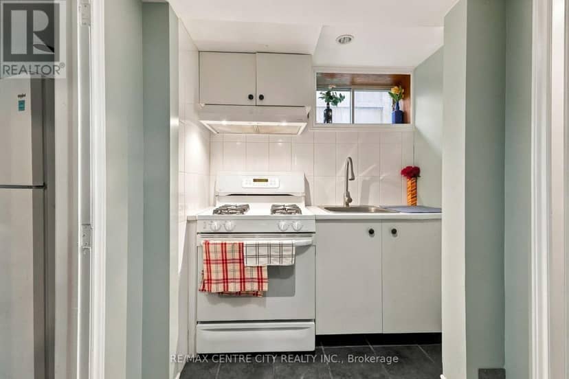 360 Hale Street — photo 23 of 40